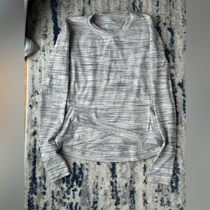 Lululemon Close to Crossing Long Sleeve